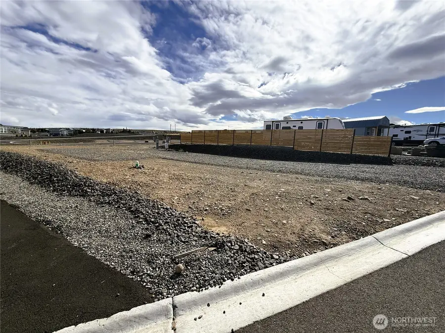 1769 Naches Wenas Rd, Selah, WA 98942 - #2