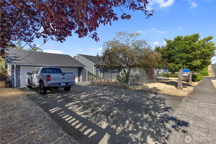 7374 S Alaska Street, Tacoma, WA 98408 - #2