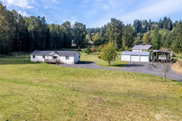245 Sakari Lane, Kelso, WA 98626