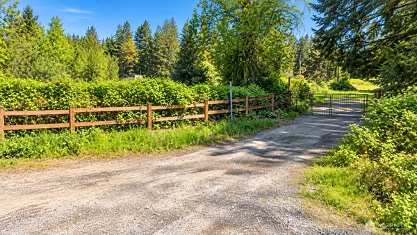 18646 Byers Road Se, Maple Valley, WA 98038