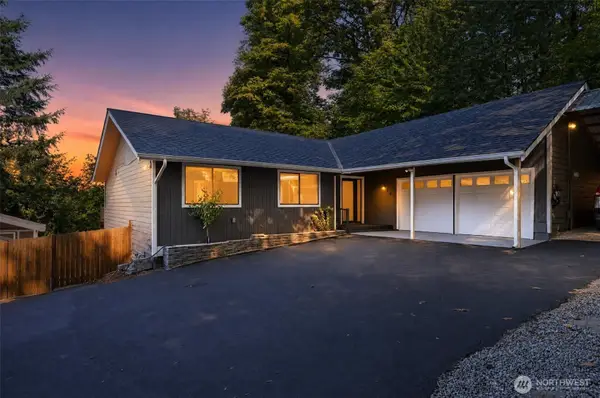 418 Kennebeck Avenue S, Kent, WA 98030