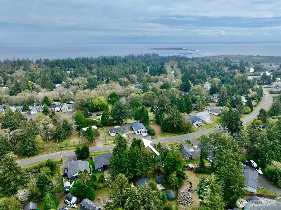 870 Mount Olympus Avenue Se, Ocean Shores, WA 98569 - #3