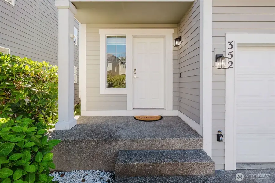 352 NE Miramar Circle, Bremerton, WA 98311 - #2