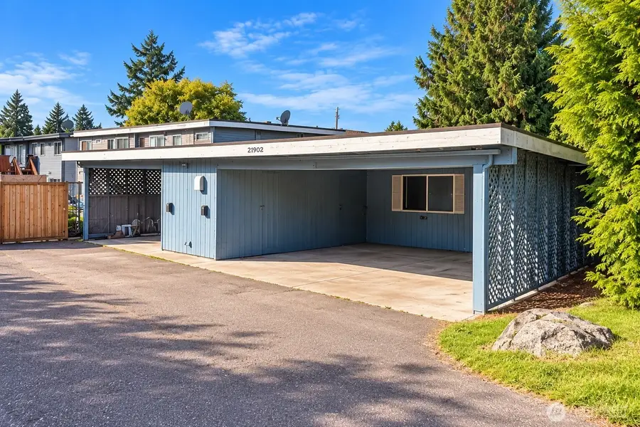 21902 29th Ave South, Des Moines, WA 98198 - #2