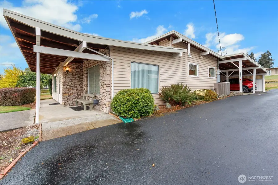 8126 Woodland Avenue E, Puyallup, WA 98371 - #2