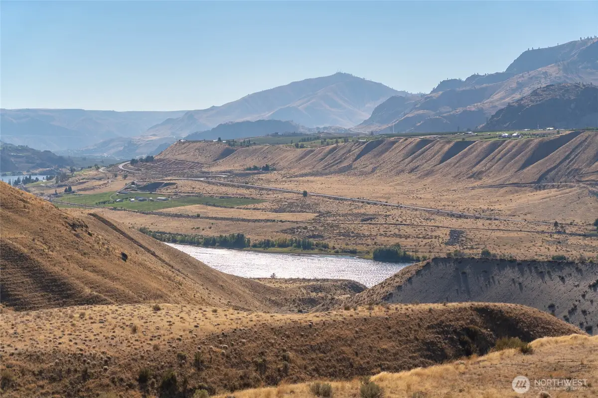 0 Hill Range, Orondo, WA 98858 - #1