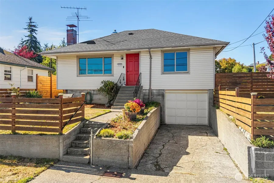 2131 Trenton Avenue, Bremerton, WA 98310 - #3