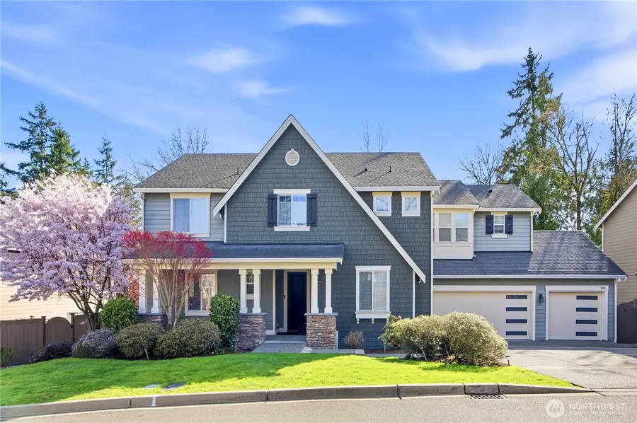 208 107th Place Se, Bellevue, WA 98004 - #2
