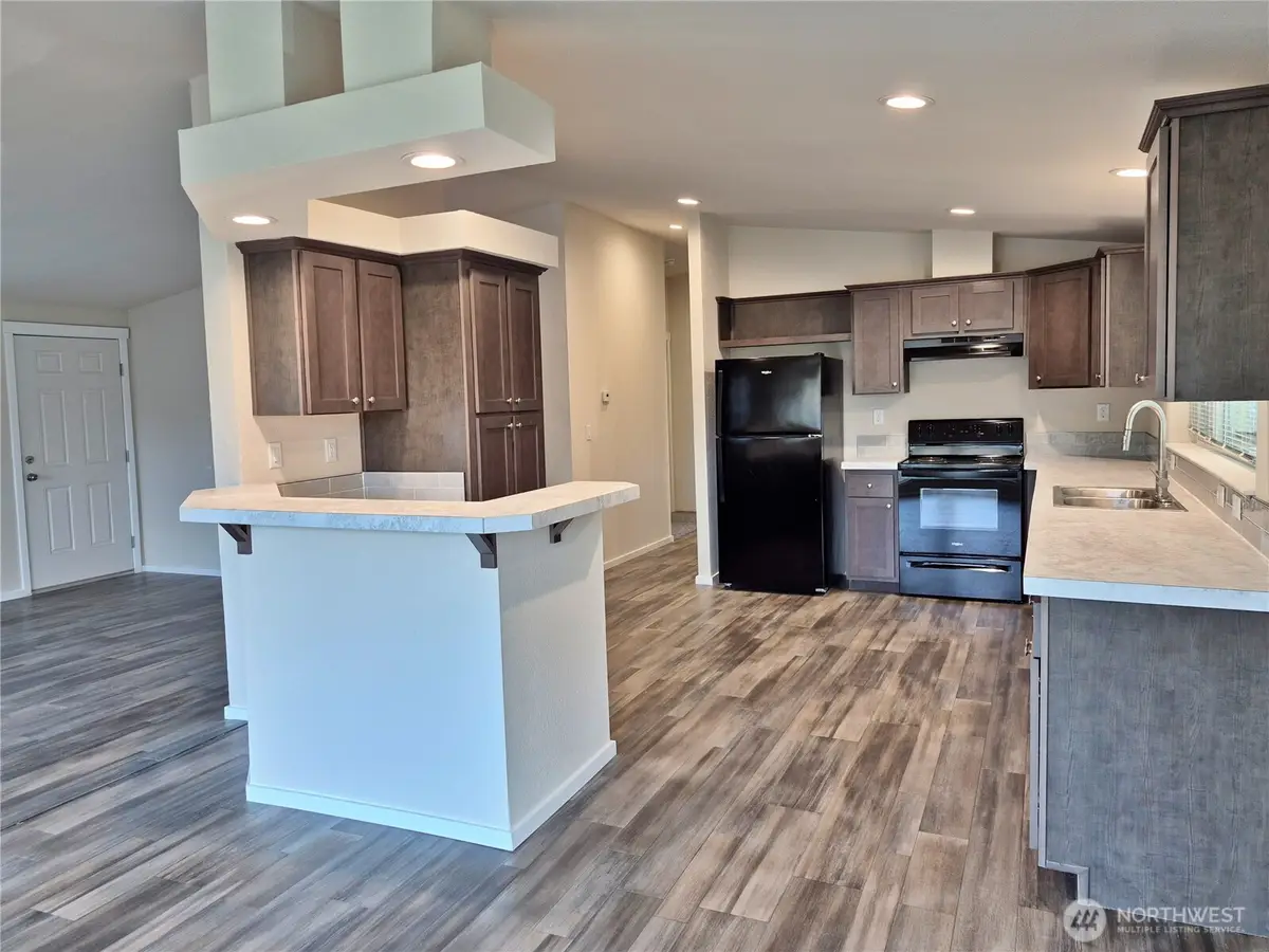 359 NE Saturn Lane, Bremerton, WA 98311 - #1