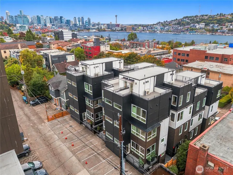 2328 Franklin Avenue E #G, Seattle, WA 98102 - #3