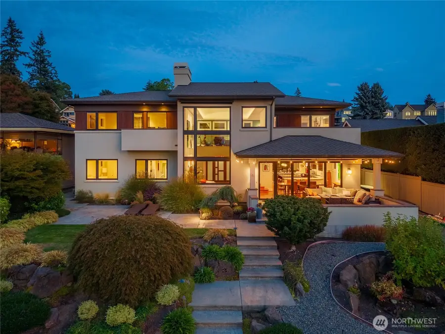 2820 Magnolia Boulevard W, Seattle, WA 98199 - #2