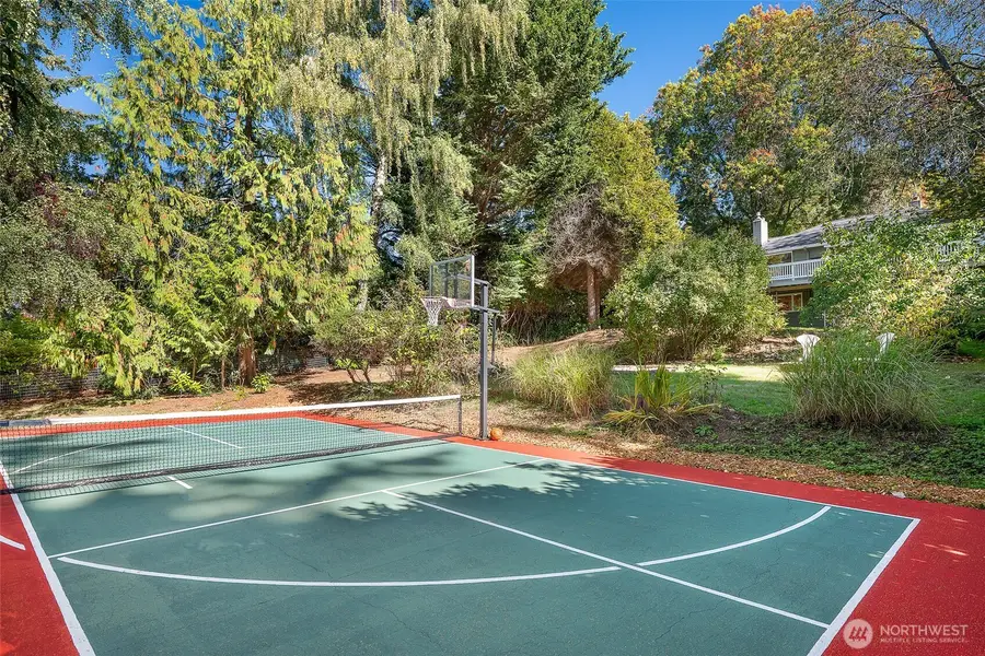 11825 8th Avenue Nw, Seattle, WA 98177 - #2