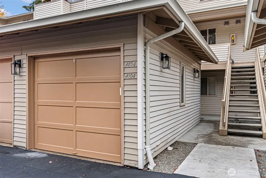4701 NW Walgren Drive #204, Silverdale, WA 98383 - #2