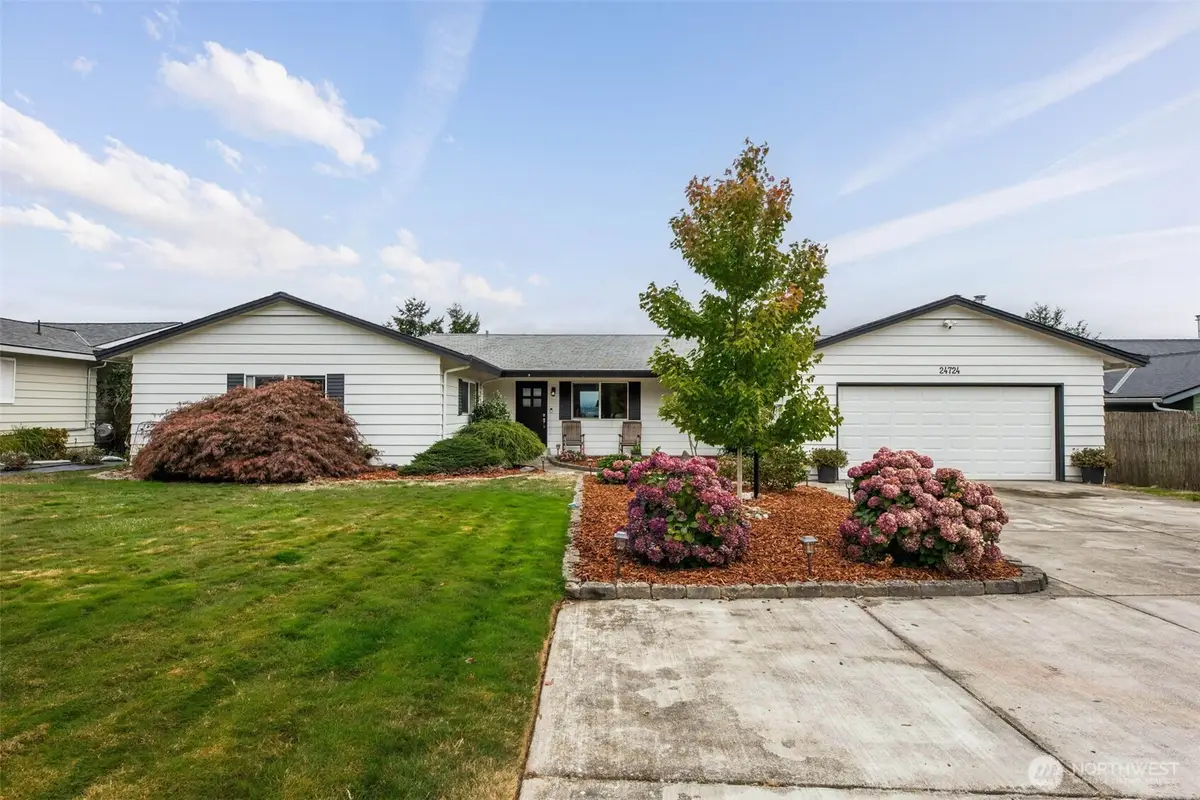24724 43rd Avenue S, Kent, WA 98032 - #1