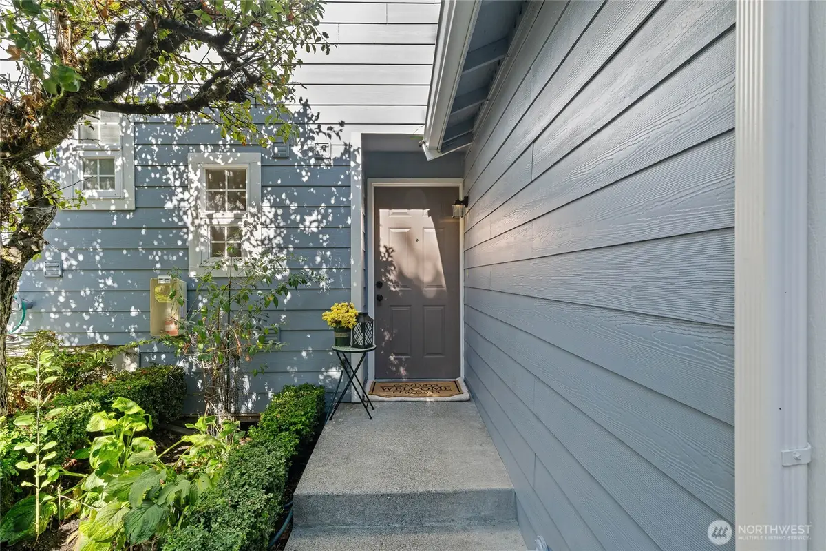 21325 76th Avenue W #A3, Edmonds, WA 98026 - #1