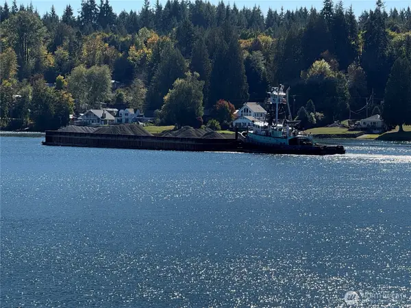 31 E Shoreline Place, Shelton, WA 98594