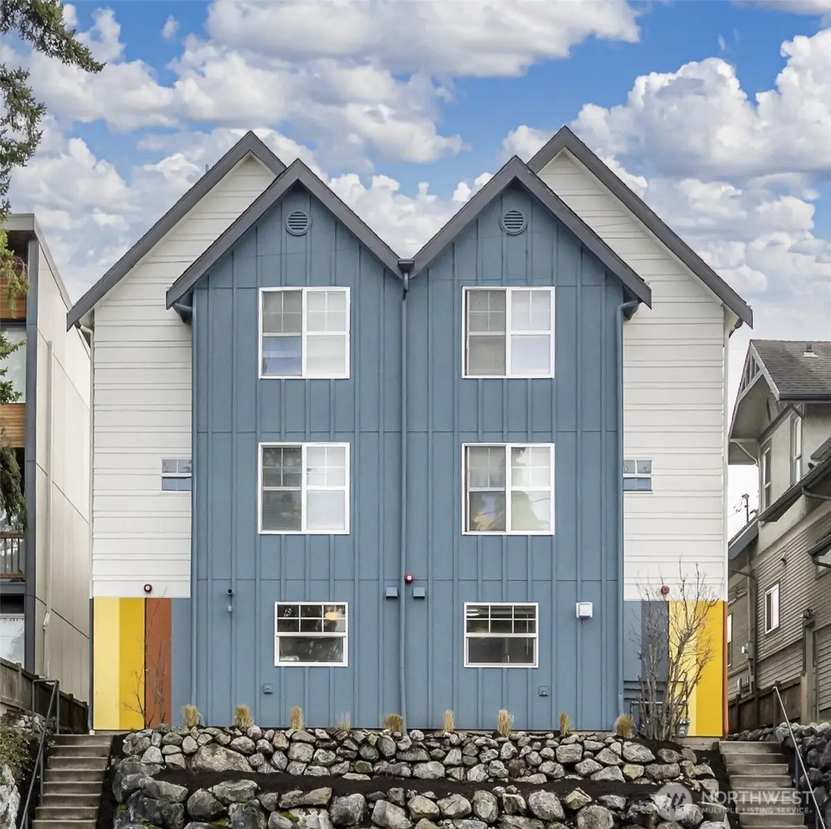 5612 Roosevelt Way Ne #A, Seattle, WA 98105 - #1
