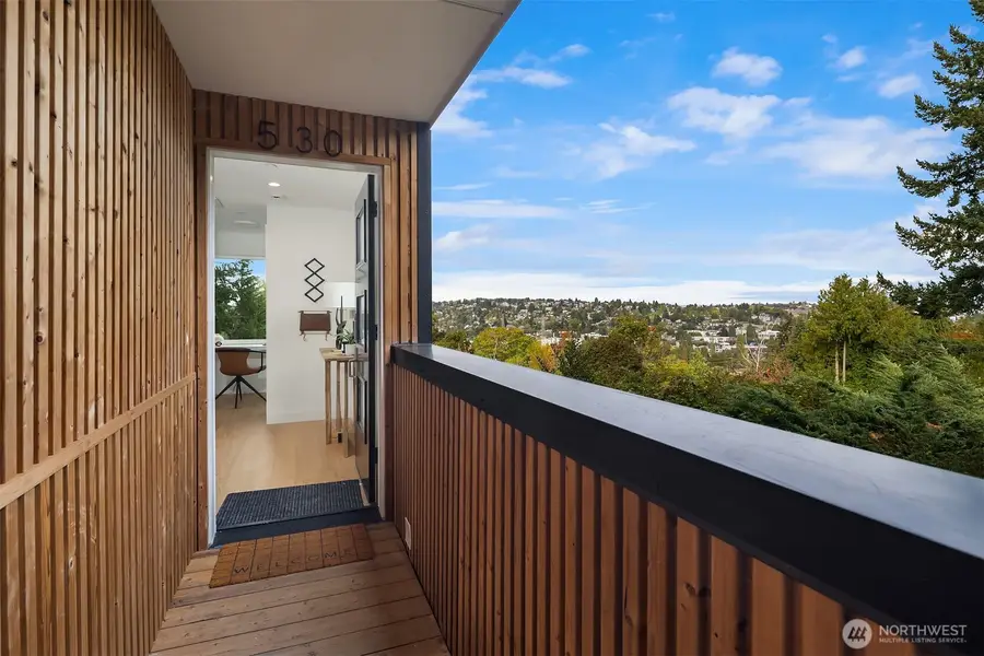 530 W Barrett Street, Seattle, WA 98119 - #2