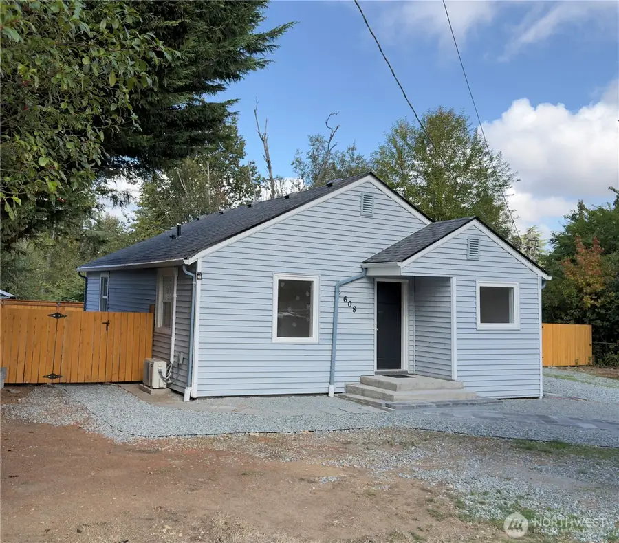 608 SW 142nd Street, Burien, WA 98166 - #2