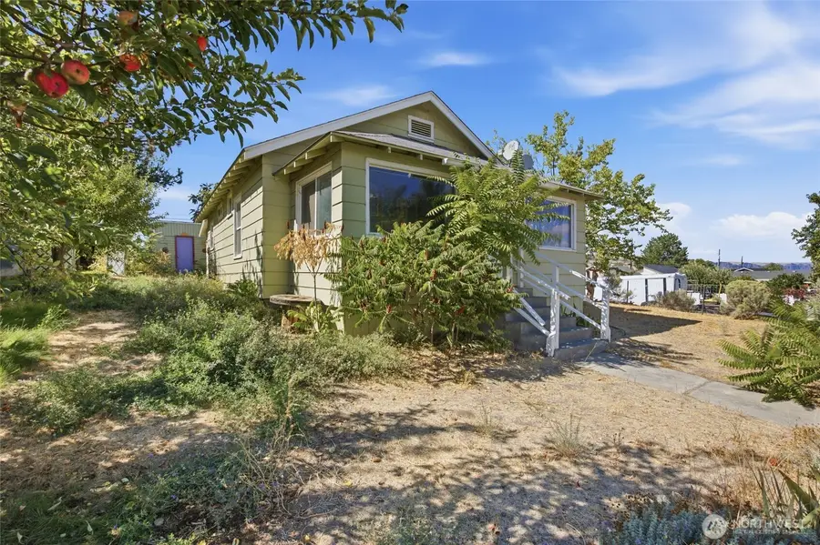 27 Evergreen Street S, Soap Lake, WA 98851 - #3