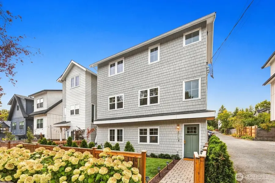 2815 E Denny Way, Seattle, WA 98122 - #2