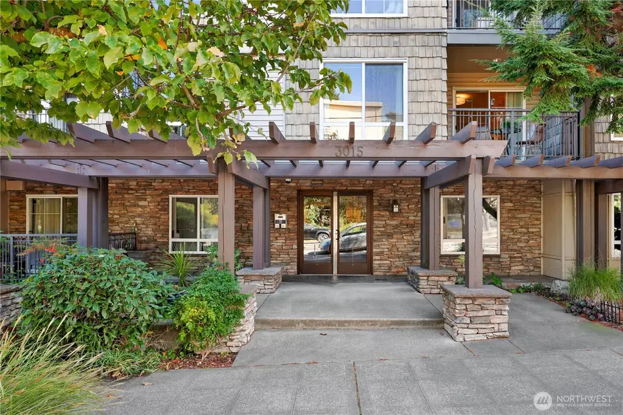 3015 SW Avalon Way #204, Seattle, WA 98126 - #2