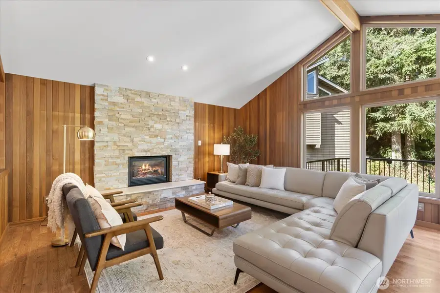 5470 NE 200th Place, Lake Forest Park, WA 98155 - #2