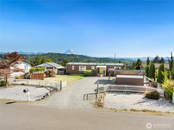 22142 133rd Street E, Bonney Lake, WA 98391