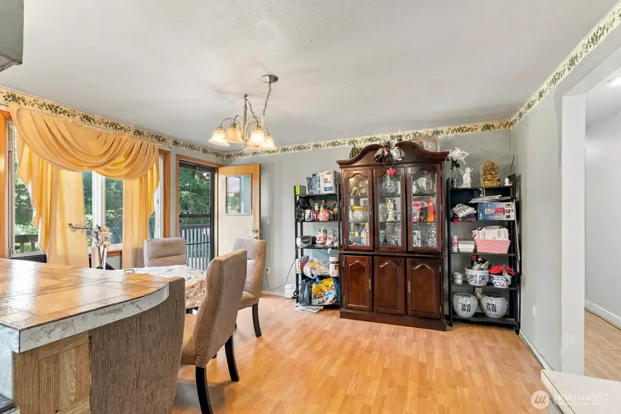 2230 S 253rd Place, Des Moines, WA 98198 - #3