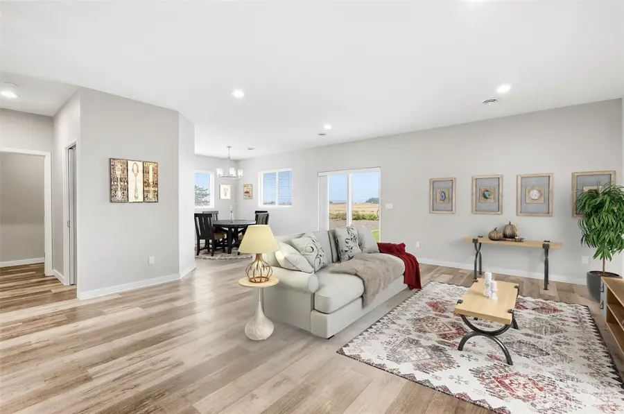 107 W Chinook Avenue, George, WA 98824 - #3