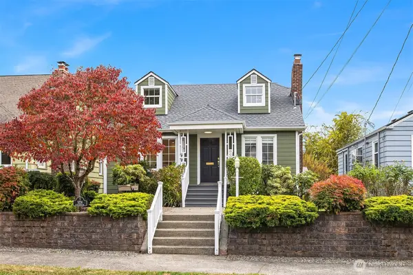 5224 37th Avenue Ne, Seattle, WA 98105