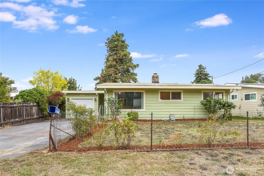 7320 33rd Avenue S, Seattle, WA 98118 - #2