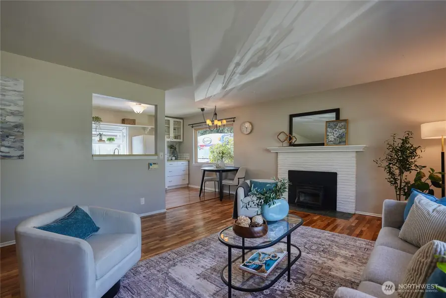 9016 12th Avenue Nw, Seattle, WA 98117 - #3