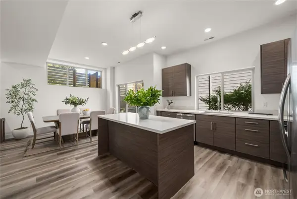 647 S 150th Street, Burien, WA 98148