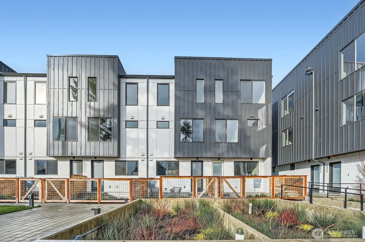 6610 Carleton Avenue S #A, Seattle, WA 98108 - #1