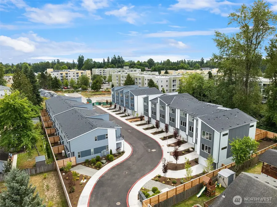 1520 Hollow Dale Place #C, Everett, WA 98204 - #2
