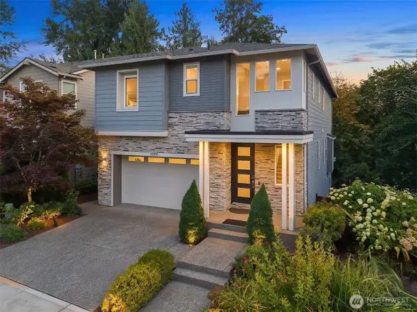 12099 164th Court Ne, Redmond, WA 98052