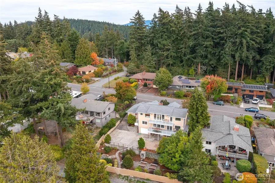 708 Highland Drive, Bellingham, WA 98225 - #2