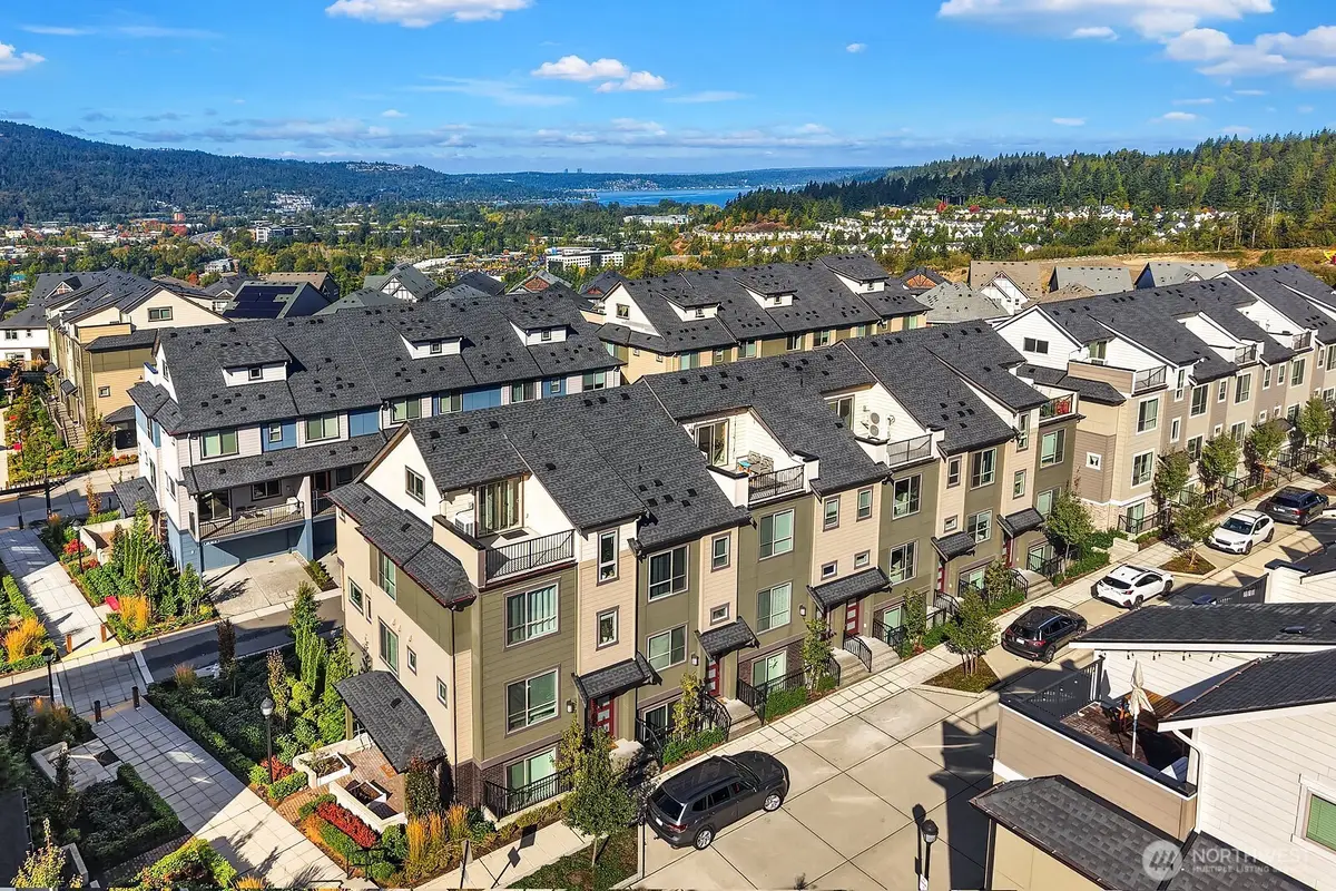 1241 7th Avenue Ne, Issaquah, WA 98029 - #1