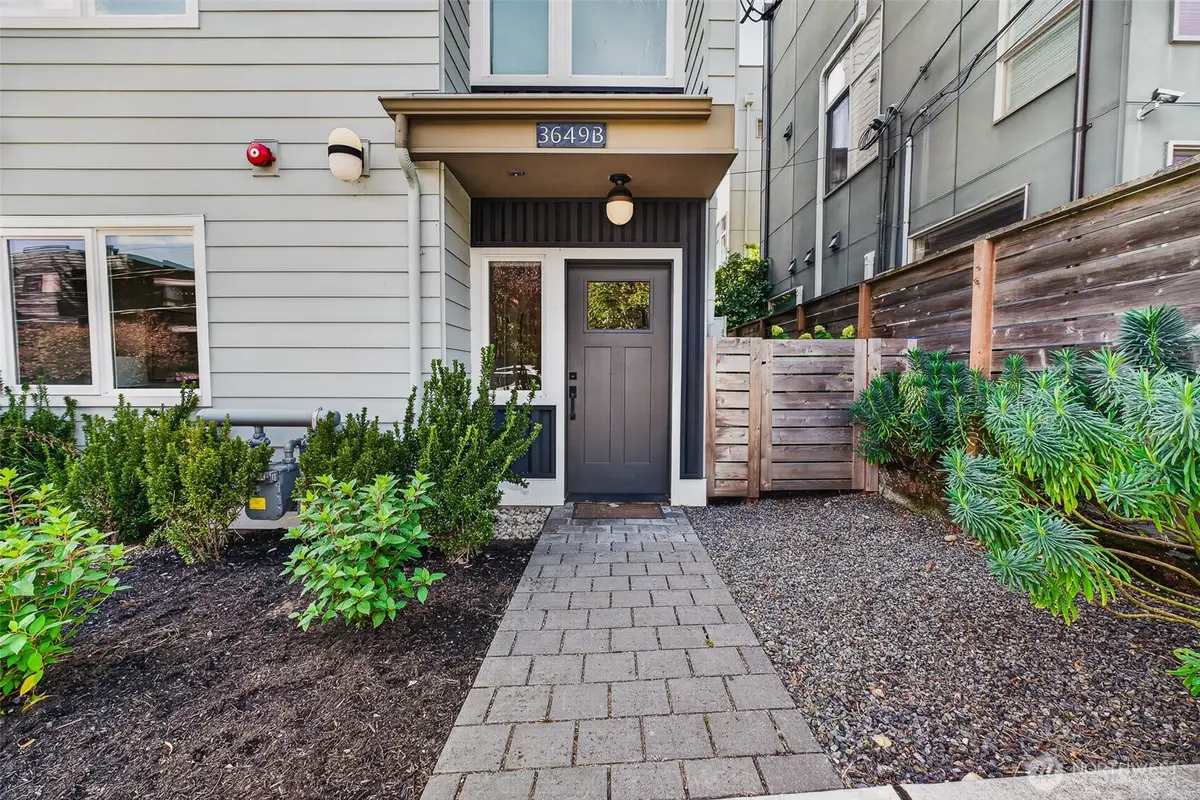 3649 Francis Avenue N #B, Seattle, WA 98103 - #1