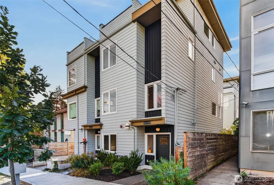 3649 Francis Avenue N #B, Seattle, WA 98103 - #2