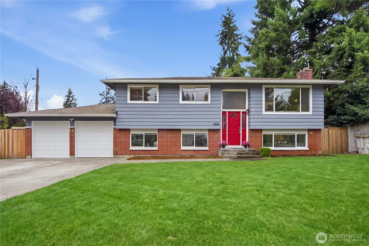 2406 166th Ave Ne, Bellevue, WA 98008 - #1