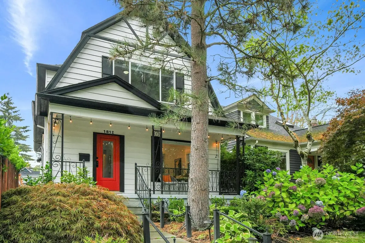 1812 6th Avenue W, Seattle, WA 98119 - #1