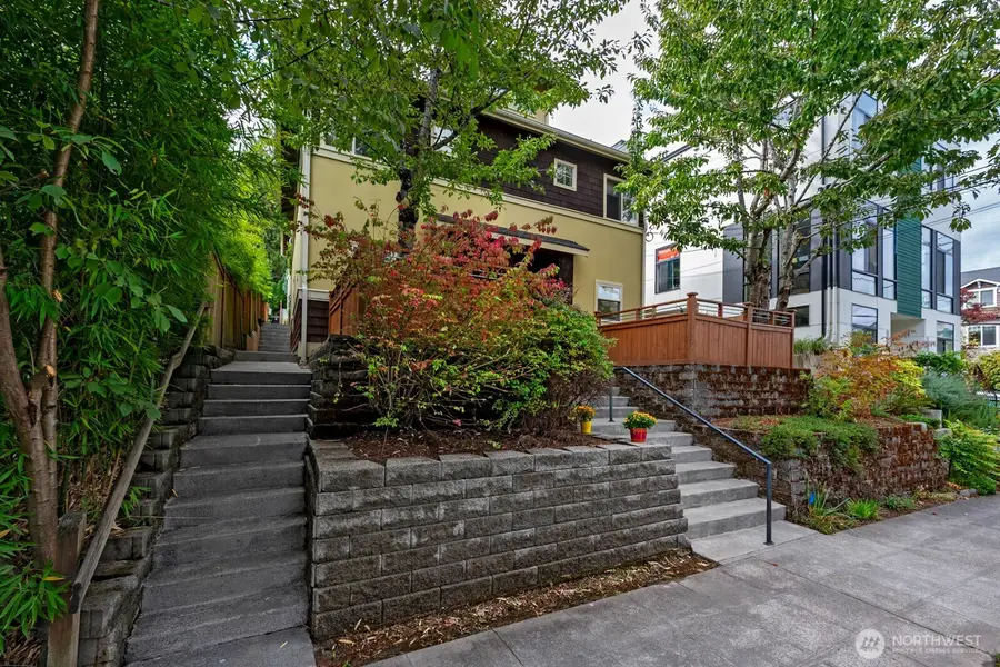 1835 24th Ave #B, Seattle, WA 98122 - #2