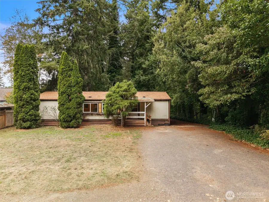 4029 Trenton Avenue Ne, Bremerton, WA 98310 - #2