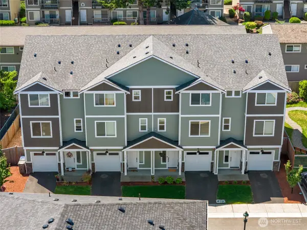 115 SW 181st Place, Normandy Park, WA 98166
