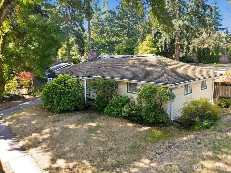 11735 35th Avenue Ne, Seattle, WA 98125 - #3