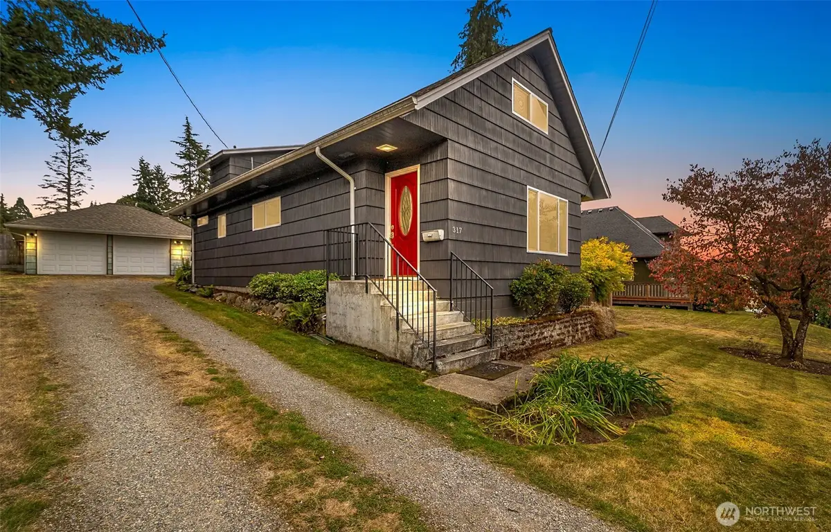 317 Ave J, Snohomish, WA 98290 - #1