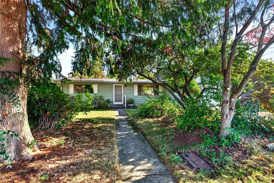10230 126th Avenue Se, Renton, WA 98056 - #2