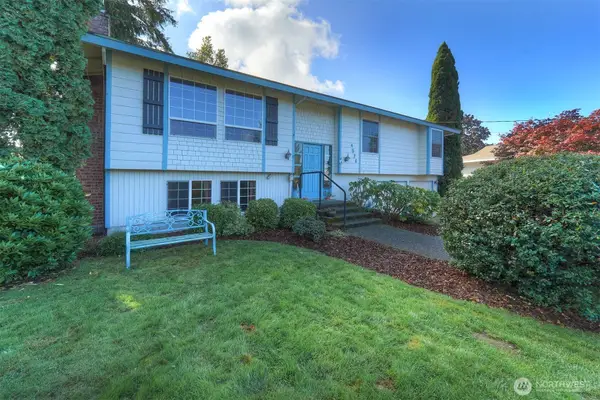 4576 SE Orchard Lane, Port Orchard, WA 98366